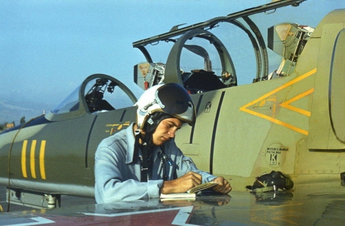 East German student ot the 716th Training Air Regimen at Tokmak airbase in 1985. Photo: Ralph H