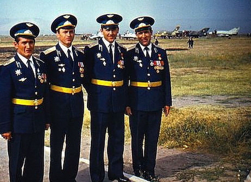 322nd reiment's officers at Kant airport