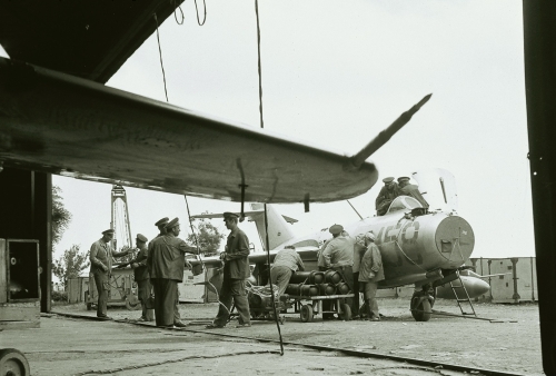 Bulgarian Air Force's MiG-17 Fresco at Bezmer in early 70s. Source: pan.bg Retrospotters