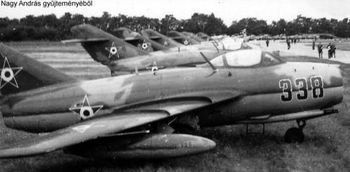 Hungarian 101st Reconnaissance Air Regiments MiG-15bis Fagot-Bs in Szolnok airport. Photo: Nagy Andras